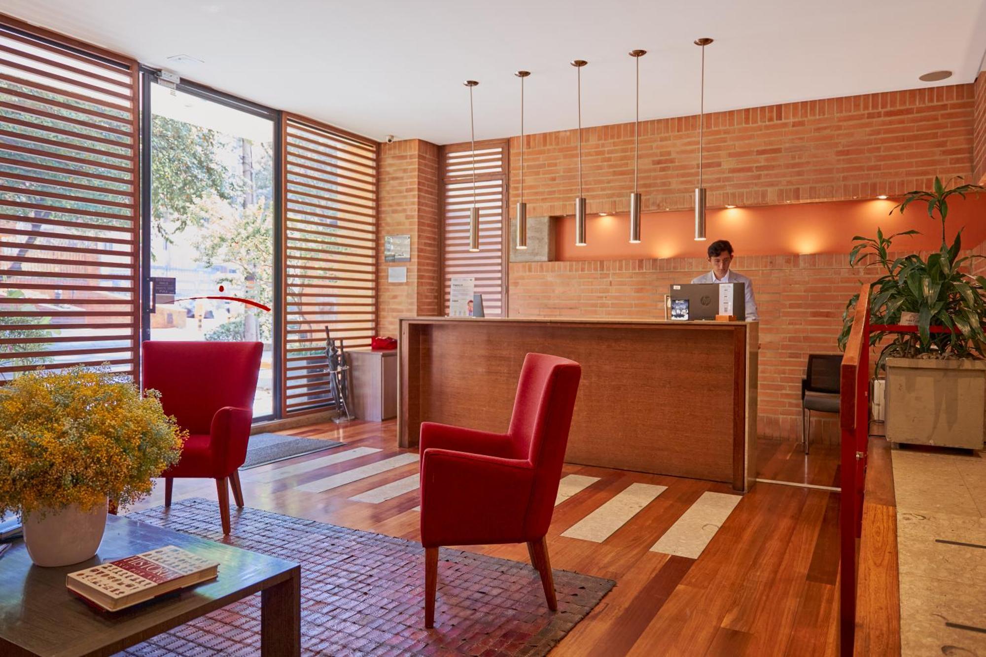 84 Dc Bogota Hotel Ngoại thất bức ảnh