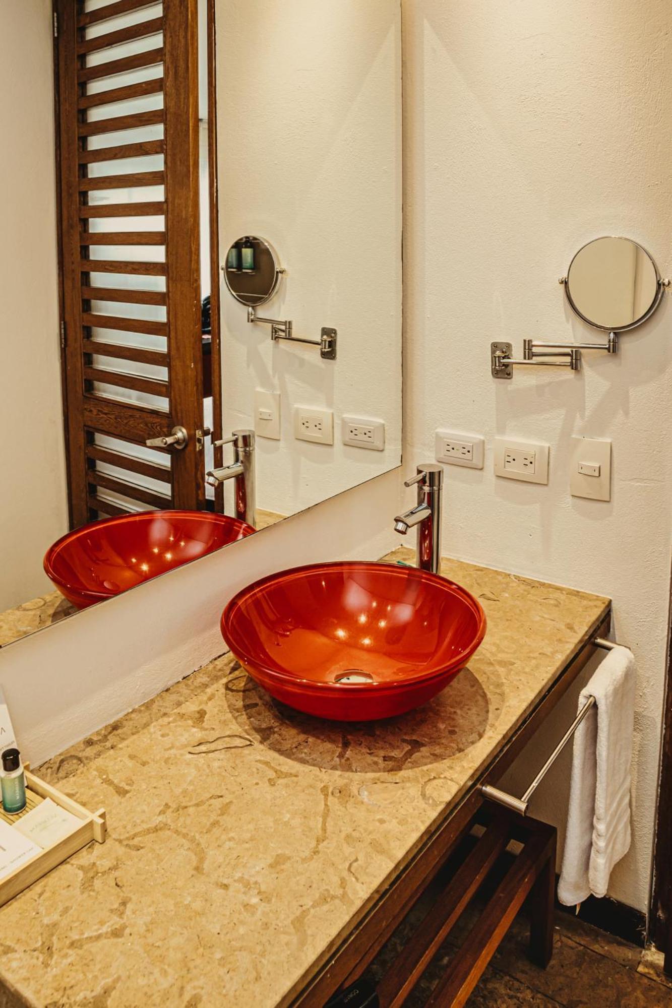 84 Dc Bogota Hotel Ngoại thất bức ảnh