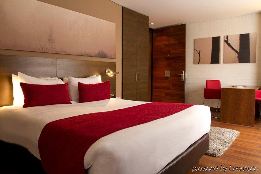 84 Dc Bogota Hotel Phòng bức ảnh